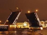 geöffnete Schlossbrücke