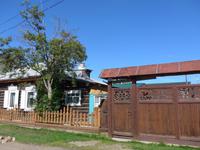 Russland, Listvjanka, schöne alte Holzhäuser