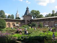 Klostergarten des Euthymius-Erlöser-Klosters Susdal