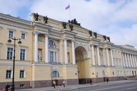 Senat und Synod am Dekabristenplatz