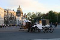 St. Petersburg am Abend
