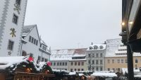 Christmarkt eingebettet in der historischen Altstadt