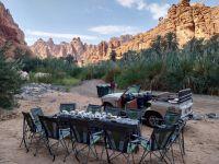 Picknick im Wadi Dissah 