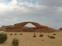 Steinbogen im Madachil Tal