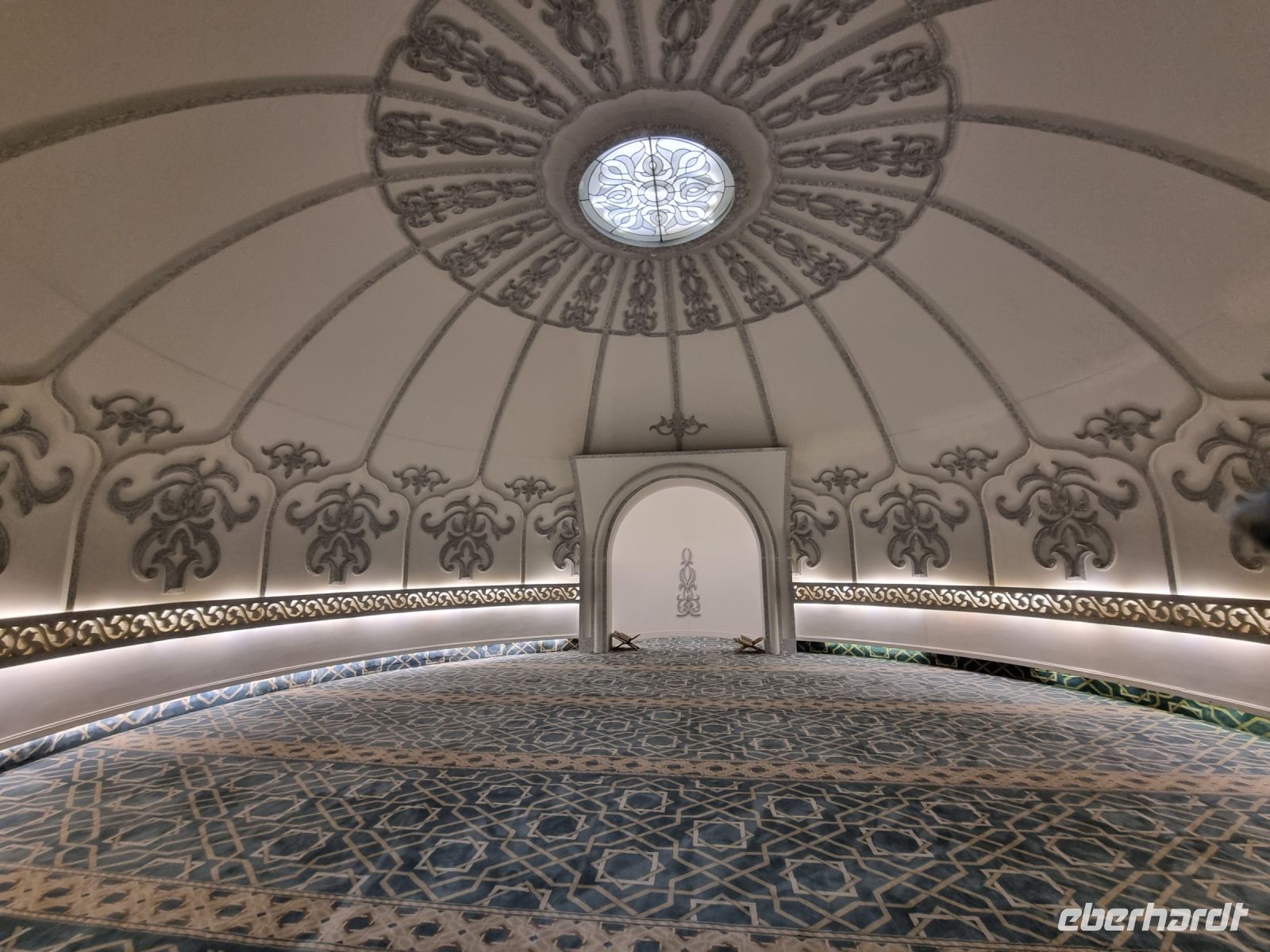 Riad - Kingdom Centre (König-Abdullah-Moschee in der 77. Etage...)