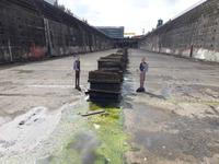 Auf diesen Kielstapeln stand die Titanic. Original.