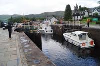 Treideln durch die Schleuse