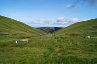 Blick die Passstraße hinunter