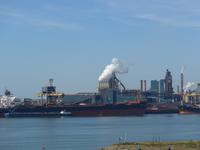 Blick auf Hafenanlage in Holland