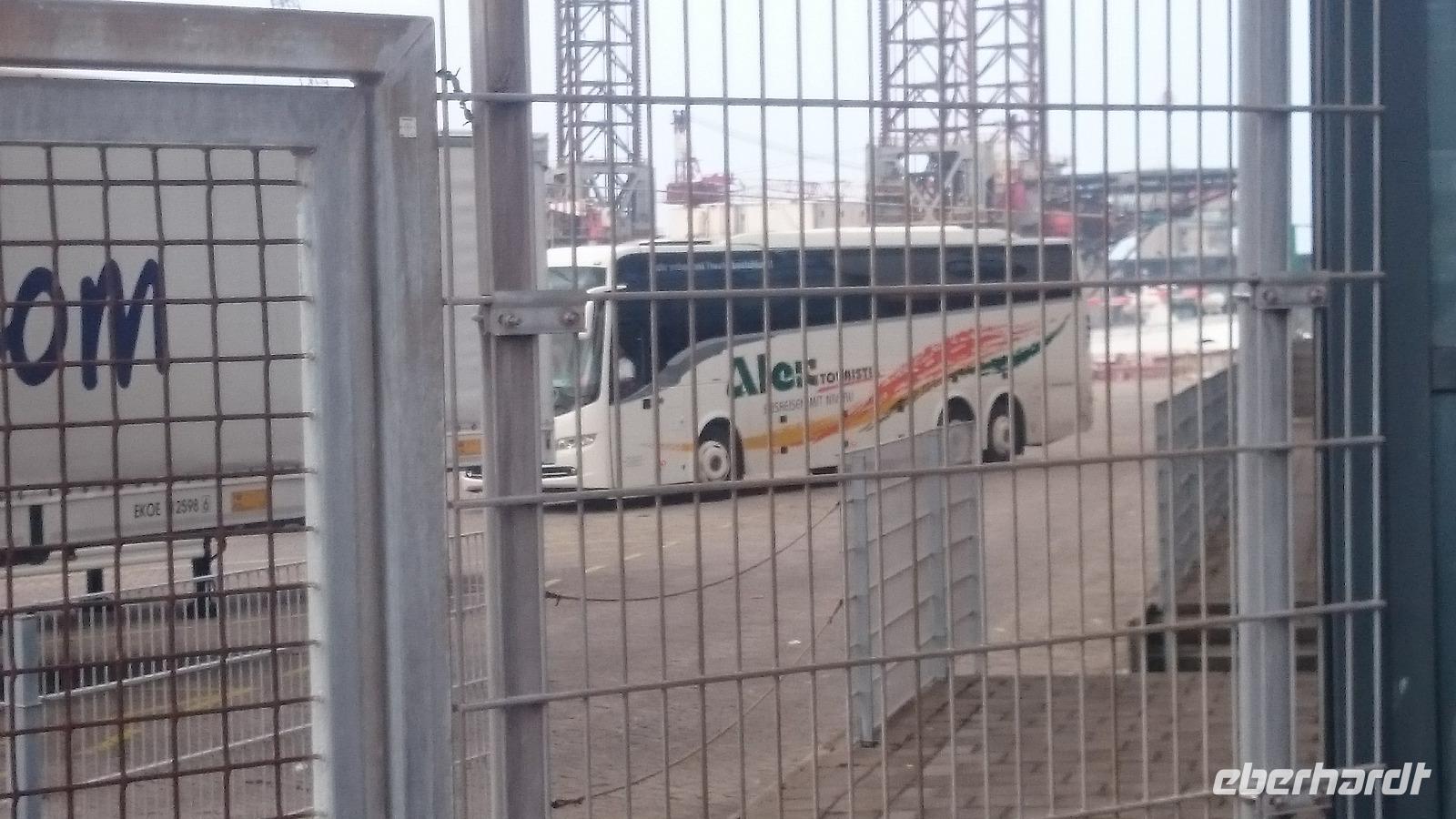 Wieder auf dem Festland im Fährhafen von Amsterdam-Ijmuiden
