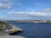 Auslaufen vom Fährhafen Newcastle