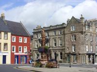 Tag 8 - 2 - Jedburgh - Marktstein