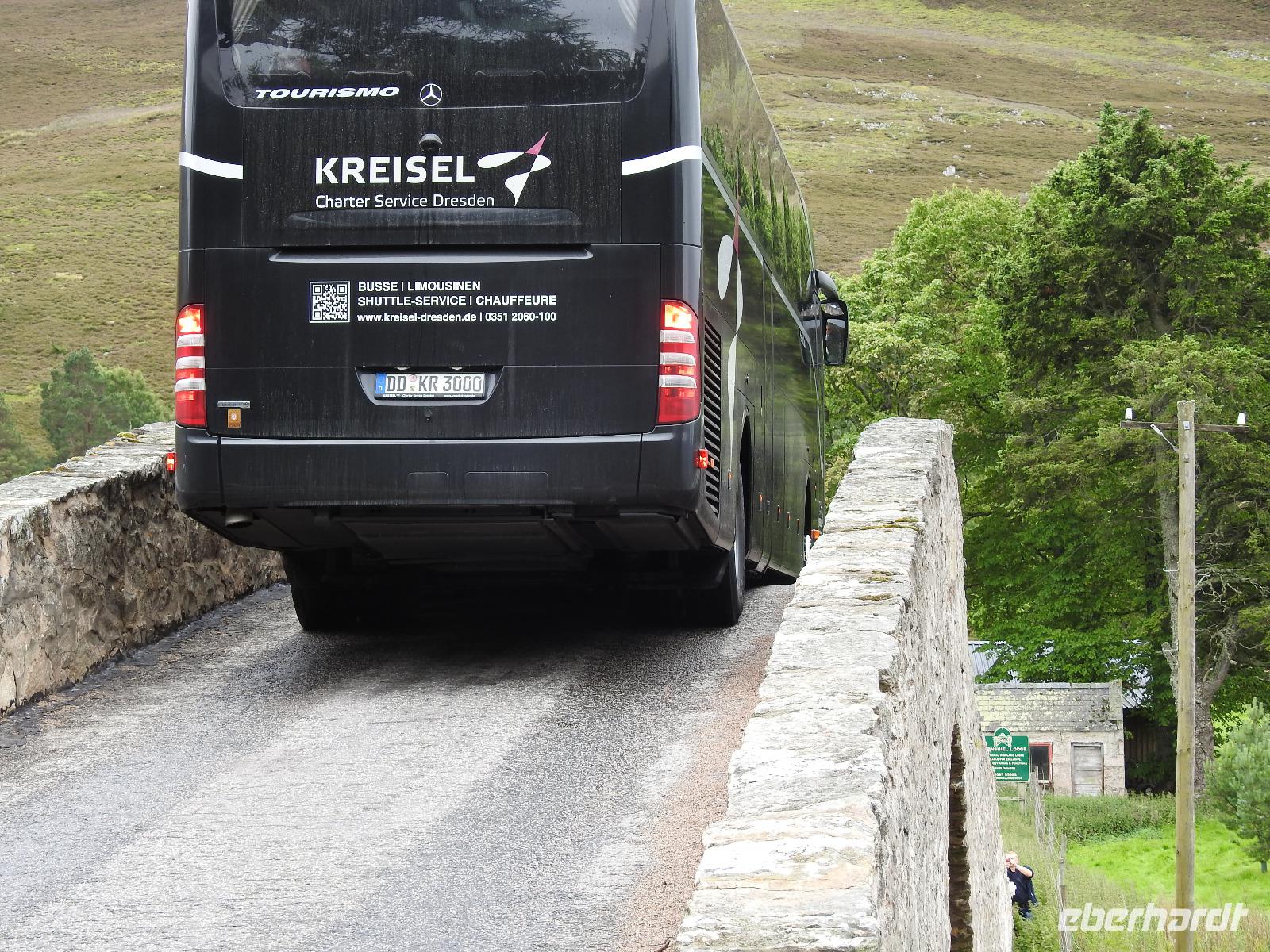 Brücke mit spitzem Winkel