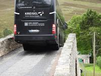 Brücke mit spitzem Winkel