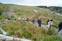 Aufstieg in Richtung des Old Man of Storr