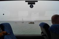 Nun bei Ebbe, kann man mehr von den alten Schiffssperren aus dem Ersten Weltkrieg sehen