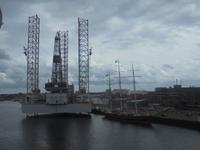 Bohrinsel im Hafen vomn Ijmuiden