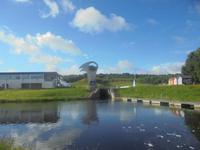 Falkirk Wheel, weltweit einziges rotierendes Schiffshebewerk