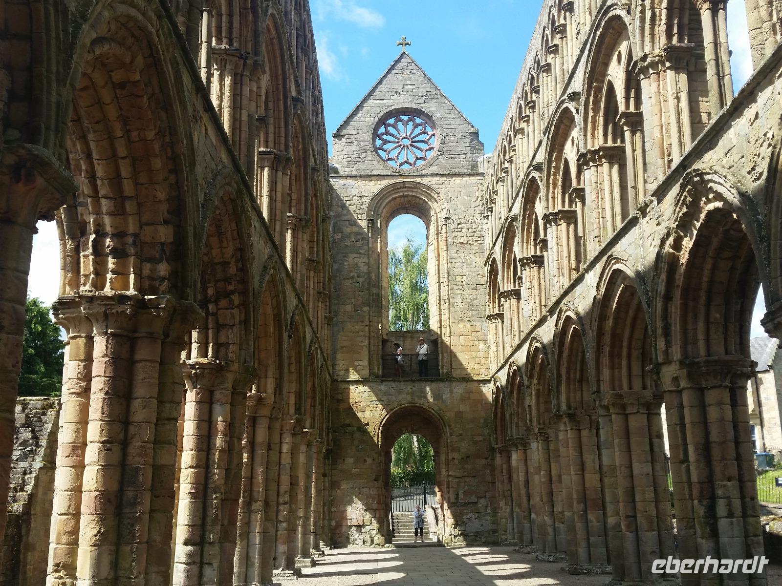144-Jedburgh-Abbey