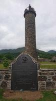 Gedenksäule zur Landung von Bonnie Prince Charlie am Loch Shiel