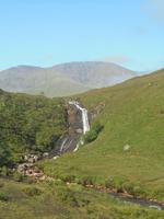 Hebrideninsel Skye - der Ainort-Wasserfall ist beliebtes Fotomotiv