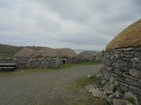 Black-House-Siedlung An Gearannan auf der Hebrideninsel Lewis