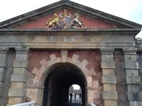 Blick durch das Eingangsportal