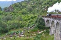 Fahrt mit dem Jacobite Steam Train von Fort William nach Mallaig - Glenfinnan Viaduct