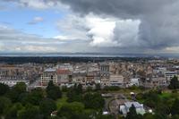 Stadtrundfahrt in Edinburgh - Blick vom Castle zur Princes Street