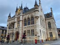 8. Tag – Rathaus von Inverness