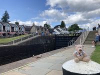 5. Reisetag – Durch das Great Glean nach Inverness – Aufenthalt in Fort Augustus – Max vor der Schleusentreppe