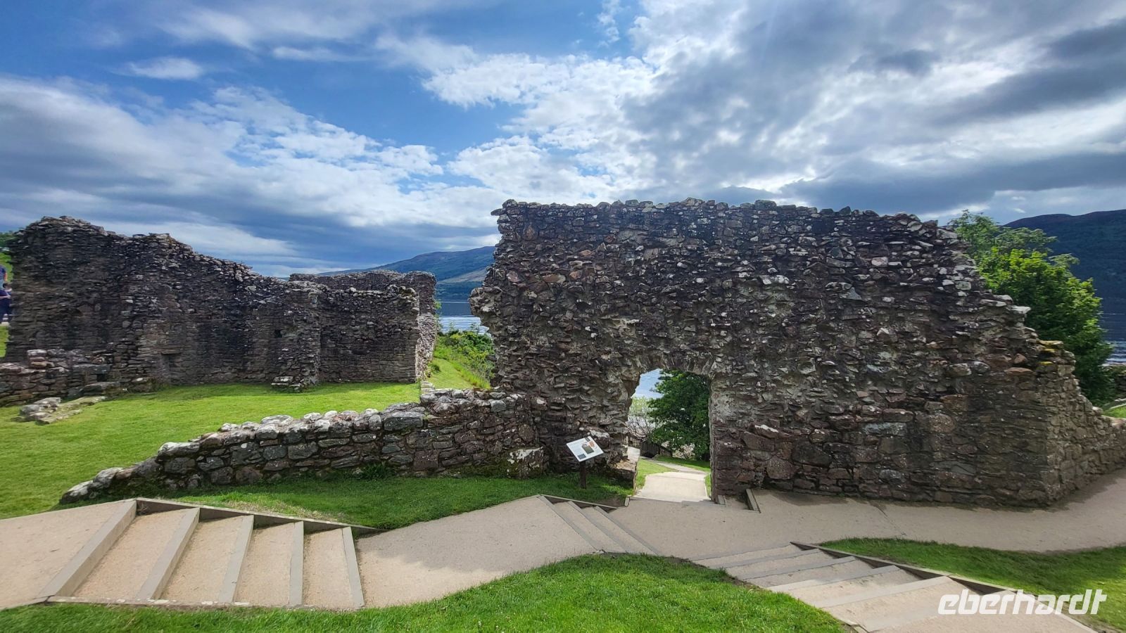 85 – Urquhart Castle am Loch Ness