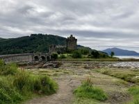4. Reisetag – Rundfahrt durch die Highlands mit Zug, Fähre und Bus – Besuch des Eilean Donan Castle