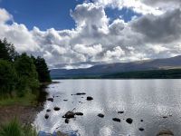9. Reisetag – Von Inverness nach Edinburgh – Wanderung um den Loch Morlich im Cairngorms-Nationalpark