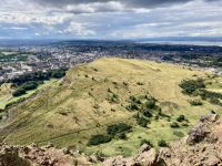 10. Reisetag – Edinburgh mit Stadtrundfahrt, Castle und Tattoo – Aufstieg auf den Arthur’s Seat