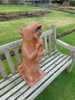 240629 Melrose Cathedral Bagpiping Pig
