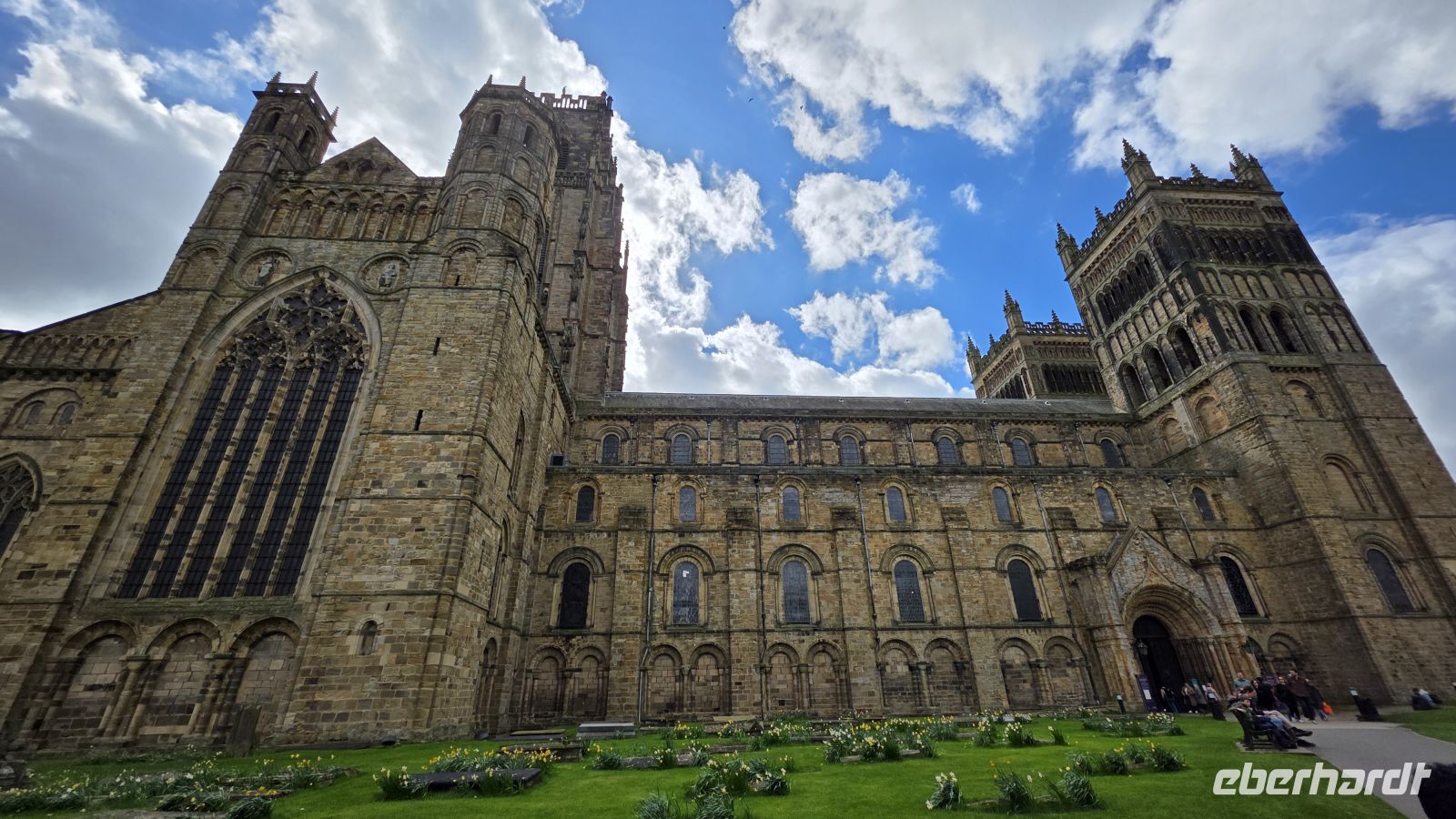 022 – Durham Cathedral &ndash; &copy;  (Eberhardt TRAVEL)