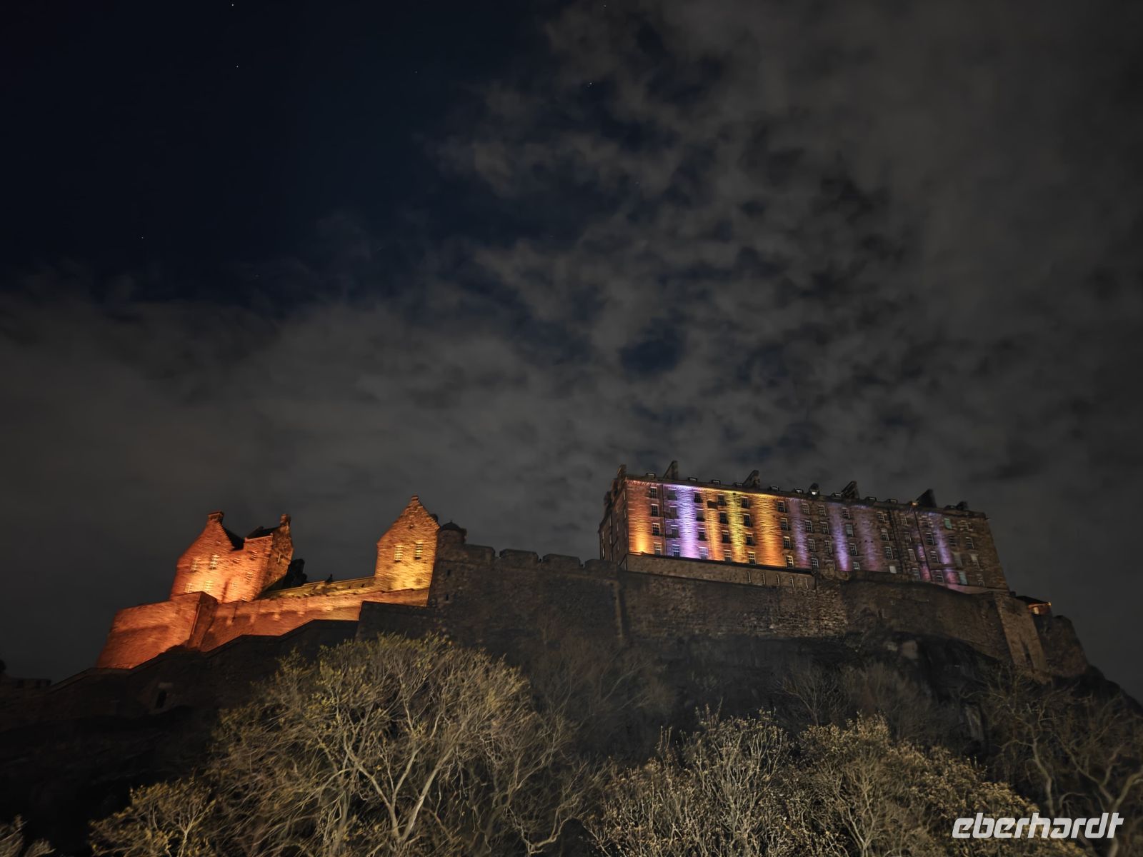 028.1 – Edinburgh Castle &ndash; &copy;  (Eberhardt TRAVEL)