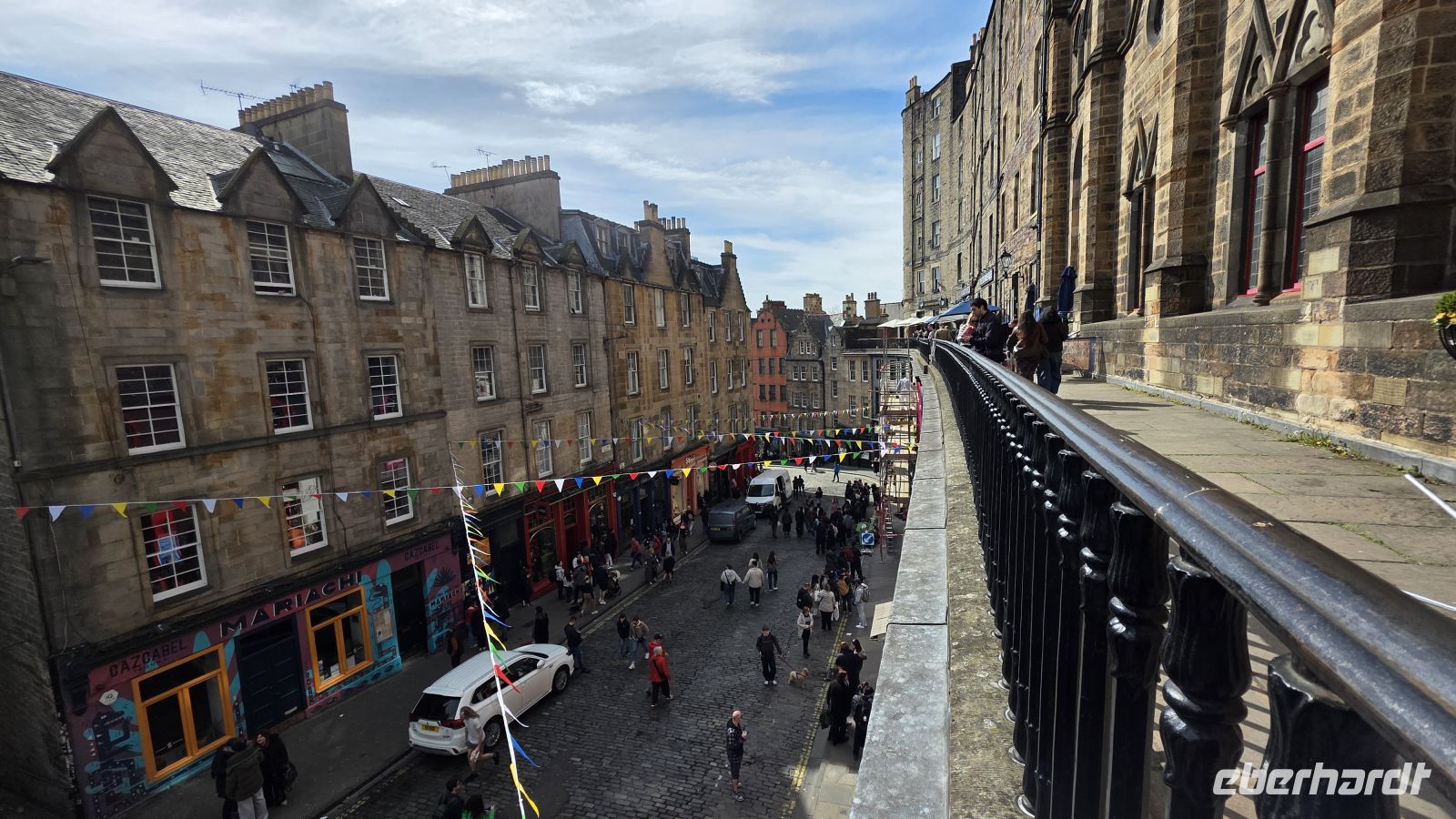 038  – Edinburgh Victoria Street &ndash; &copy;  (Eberhardt TRAVEL)