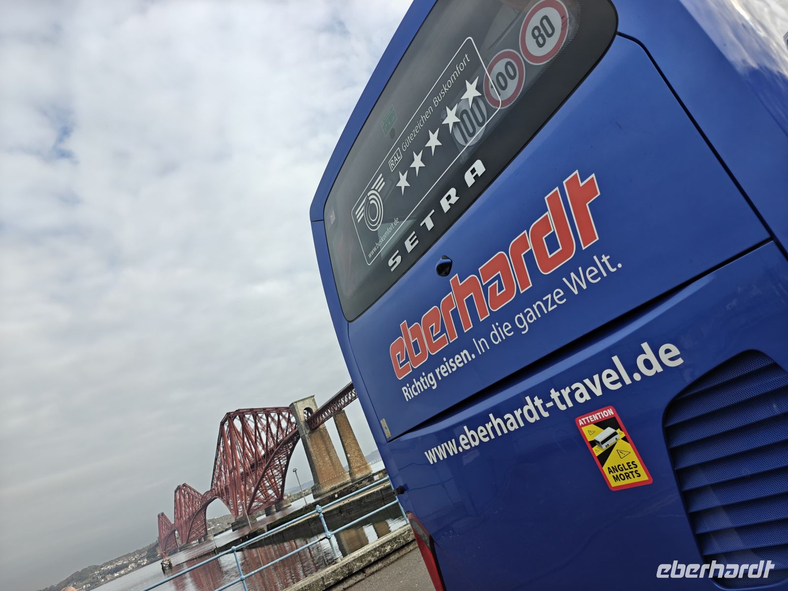 048.1 – Forth Bridges &ndash; &copy;  (Eberhardt TRAVEL)