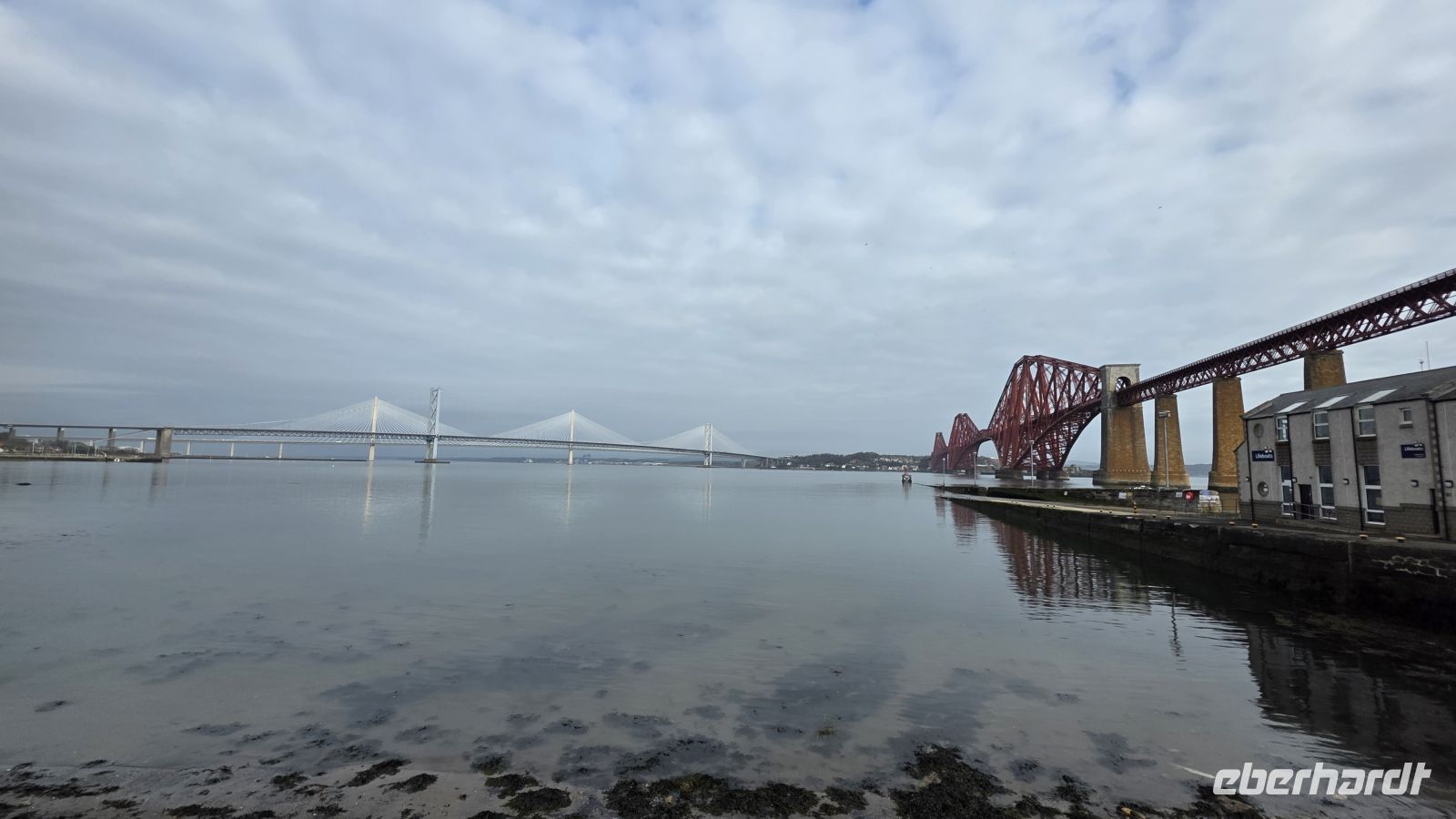 048 – Forth Bridges &ndash; &copy;  (Eberhardt TRAVEL)