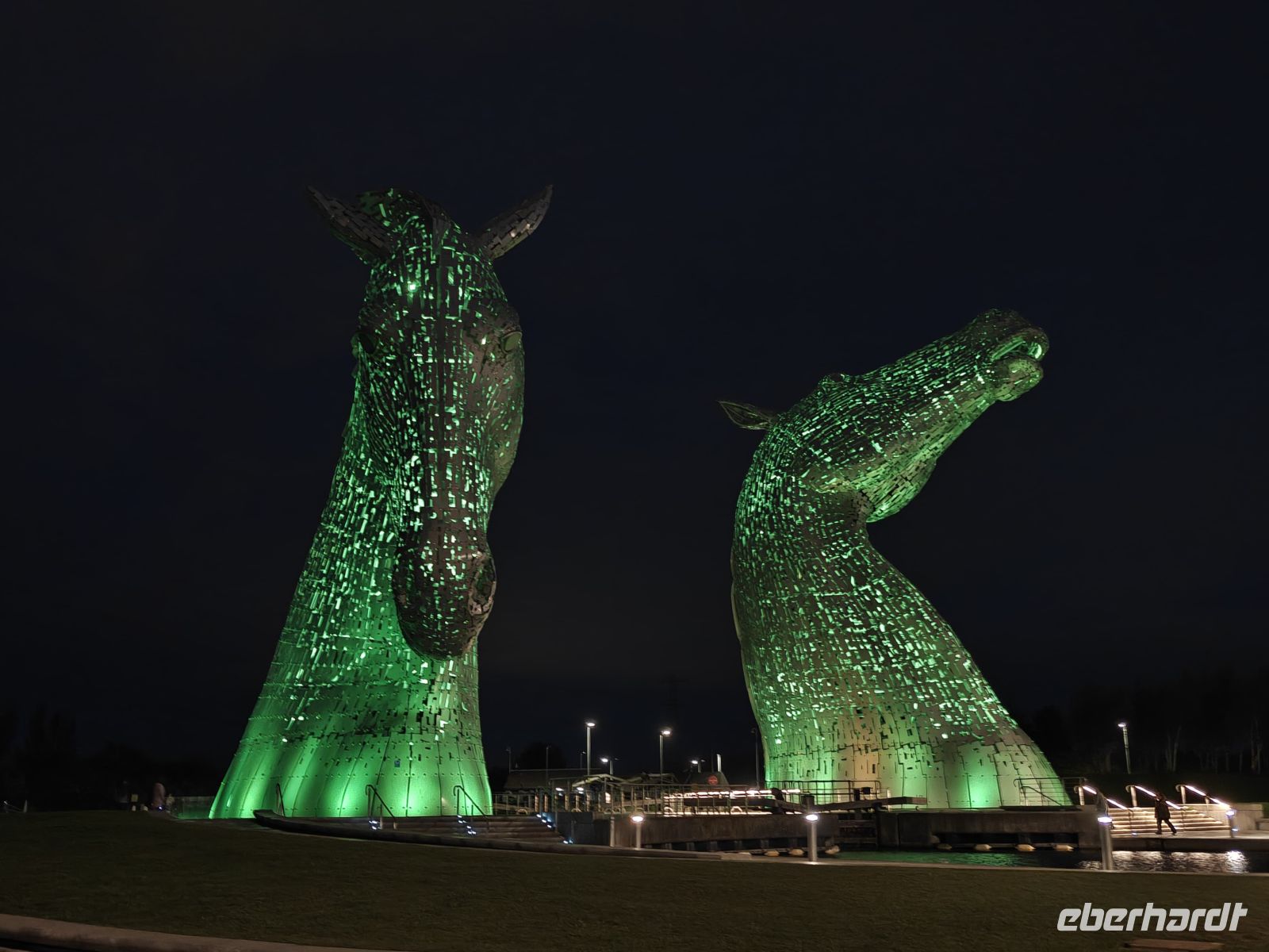 088.1 – The Kelpies &ndash; &copy;  (Eberhardt TRAVEL)
