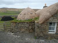 Restauriertes Blackhouse-Dorf, An Gearannan, Insel Lewis