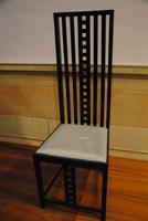 Entworfener Stuhl von Mackintosh