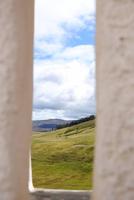 Blick in die umliegende Landschaft von den Zinnen des Corgarff Castle