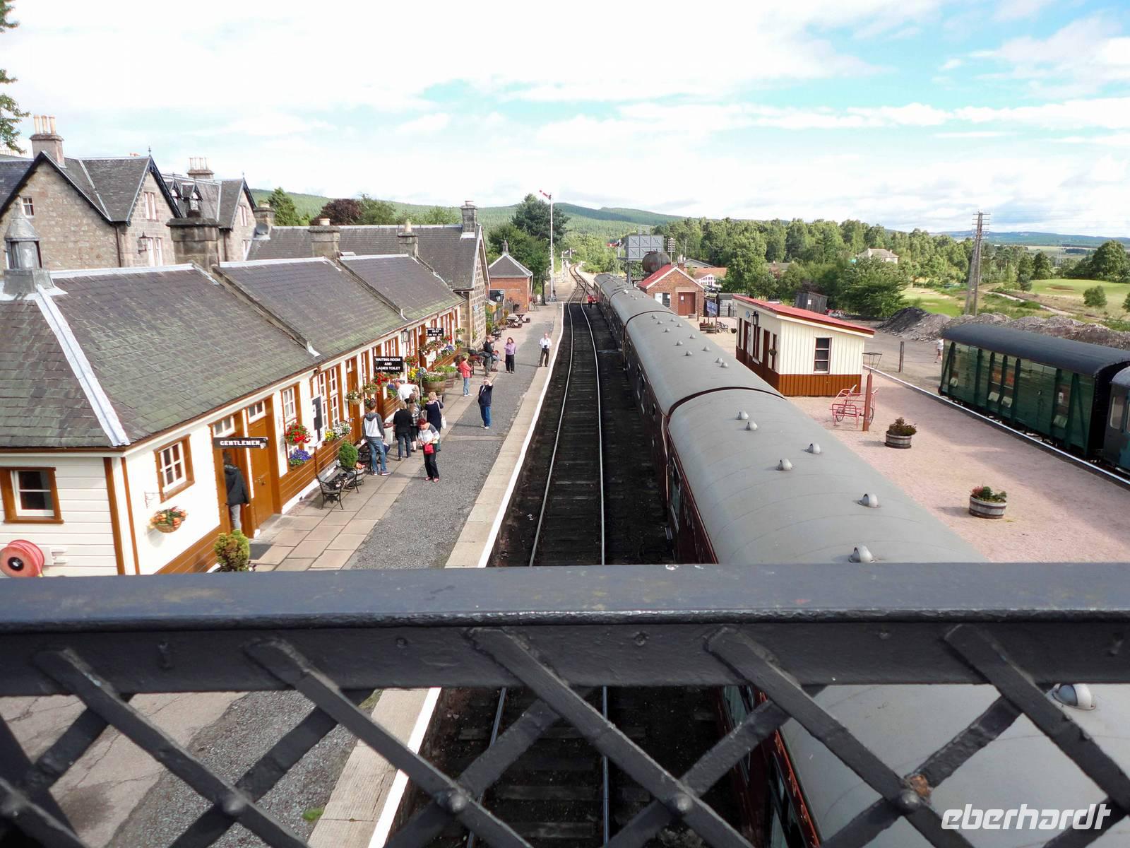 Boat of Garden Station_GW