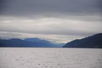 Blick über den See von Loch Ness