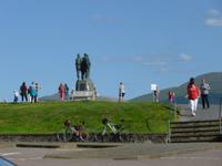 Spean Bridge Commando Memorial mit Ben Nevis