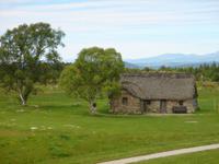 Einsam verbliebene Hütte auf dem Schlachtfeld von Culloden