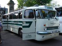 Ein alter Ikarus in Edinburgh am Hollyroadhouse